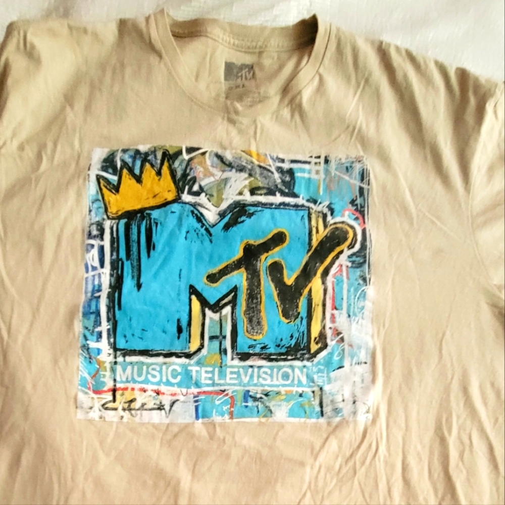 MTV t-shirt